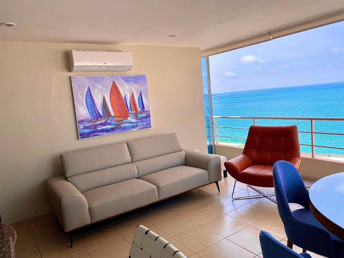 Comodo Con Vista Al Mar. *