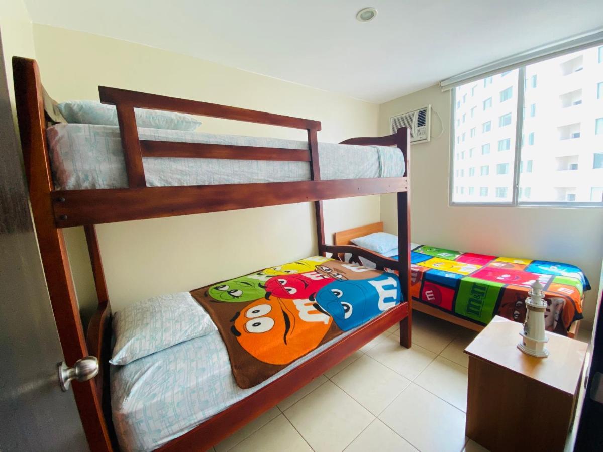Cómodo Con Vista Al Mar. Apartamento Salinas (Santa Elena)